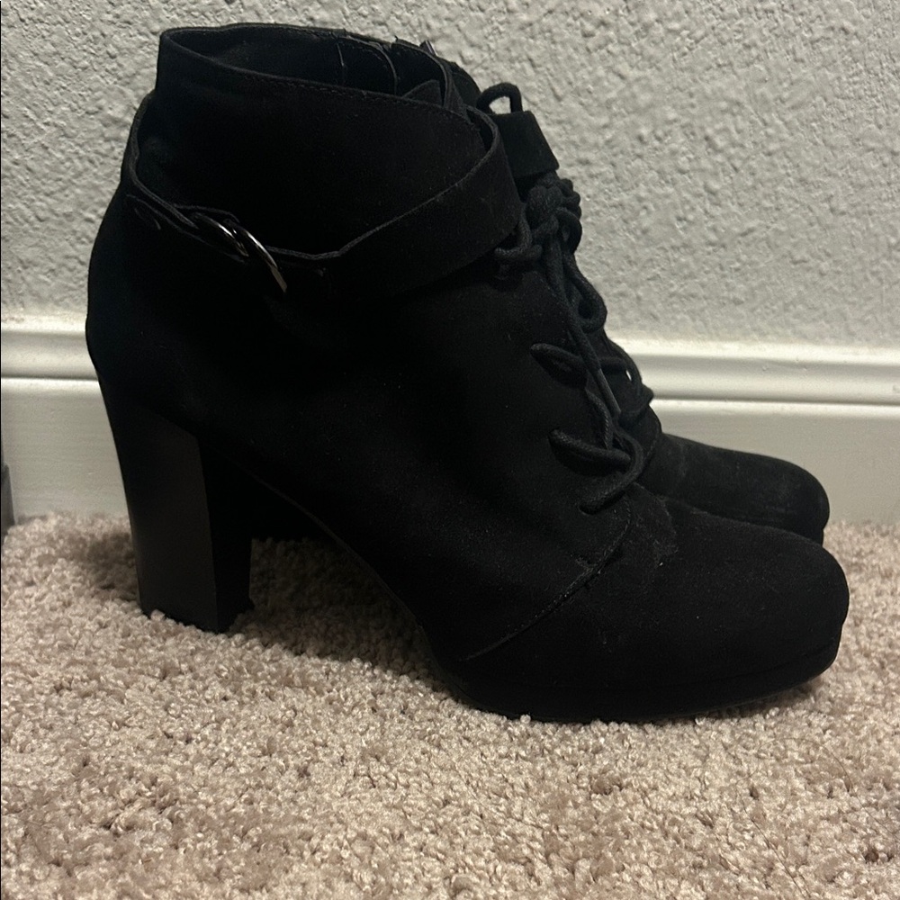 Source Unknown Black Heeled Boots